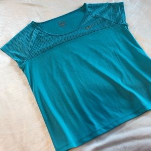 Nike t shirt